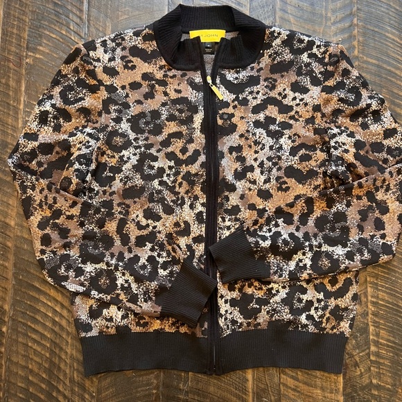 St. John Sweaters - St John Sport Leopard Animal Print Knit Zip Cardigan Jacket Wool Blend M